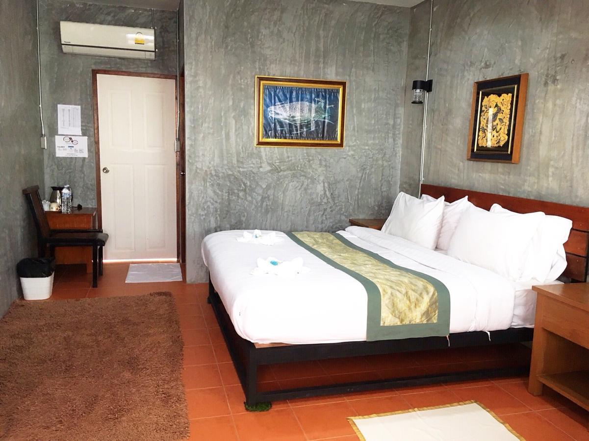 White Jail At Koh Tao Hostel Екстер'єр фото