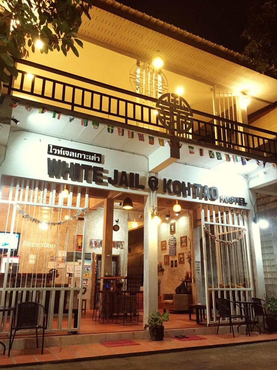 White Jail At Koh Tao Hostel Екстер'єр фото